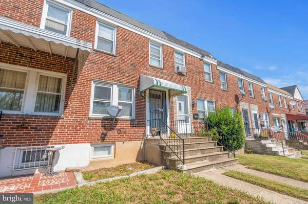 3820 LYNDALE AVE, Baltimore, MD 21213