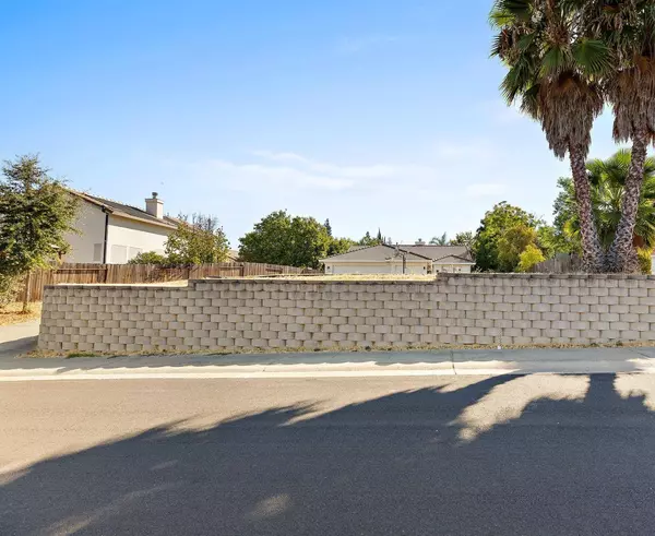 103 Striker CT, Roseville, CA 95747