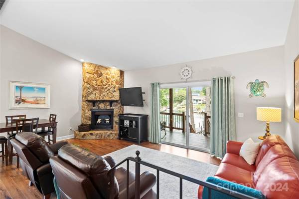 21216 Rio Oro DR, Cornelius, NC 28031