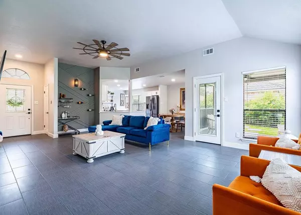 7005 Ridge Stone DR, Corpus Christi, TX 78413