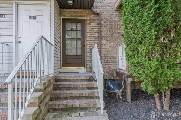 4115 Birchwood CT, North Brunswick, NJ 08902