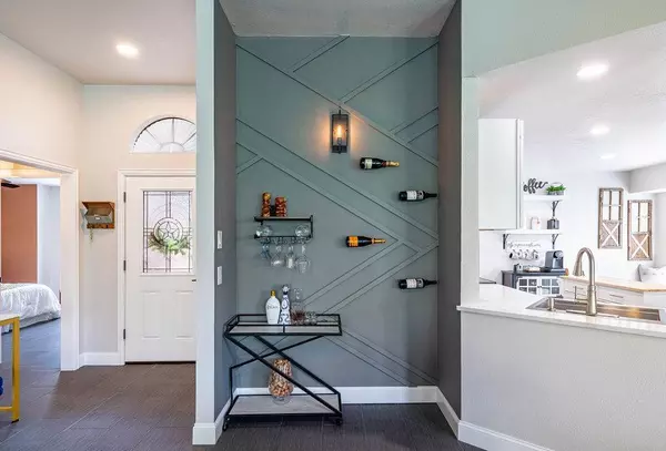 7005 Ridge Stone DR, Corpus Christi, TX 78413