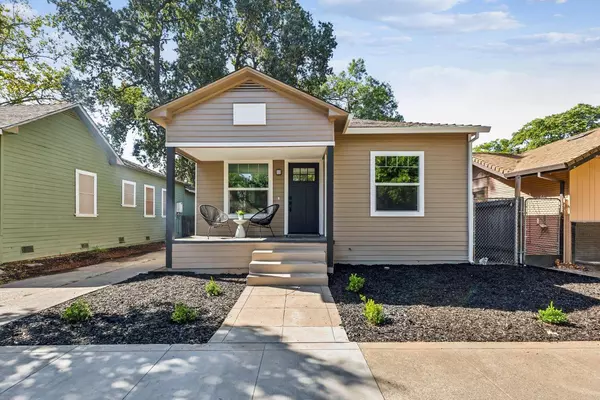 2646 2nd AVE, Sacramento, CA 95818