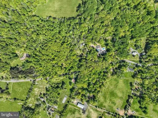 133 WOOSAMONSA RD, Pennington, NJ 08534