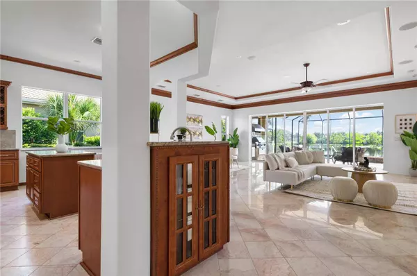 333 CIPRIANI WAY, North Venice, FL 34275