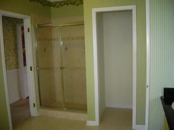 185 Meadow Rd, Bedminster Twp., NJ 07921