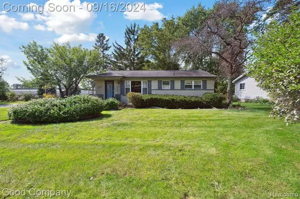 344 SCOTT Street, South Lyon, MI 48178