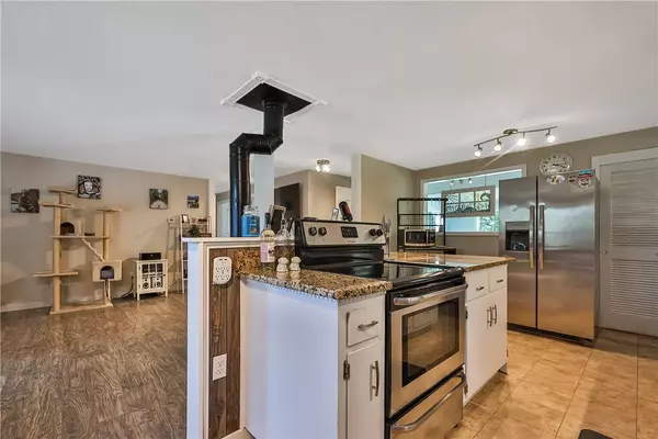 174 Stillwater RD, Smithfield, RI 02917