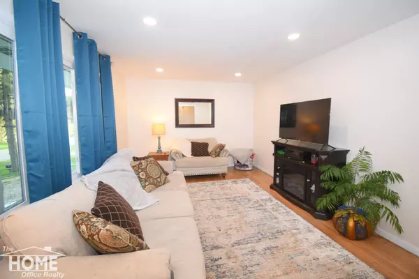 920 S Park Street, Owosso, MI 48867