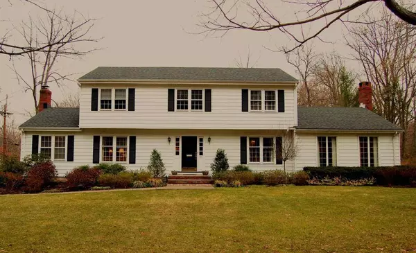 28 Riverview Ct, Secaucus Town, NJ 07094