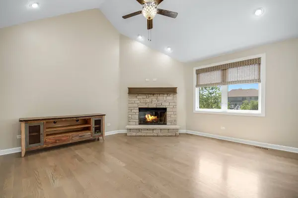 25661 W Stonechase CT, Channahon, IL 60410