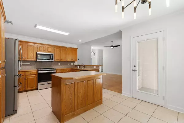 2609 Shadowcreek Drive, Bryant, AR 72022