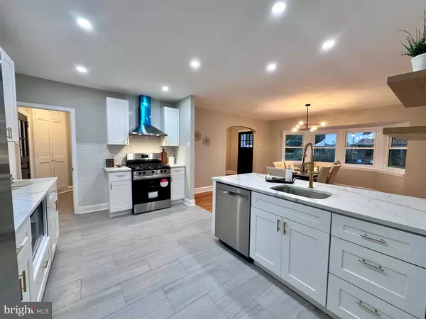 1049 DREXEL AVE, Drexel Hill, PA 19026