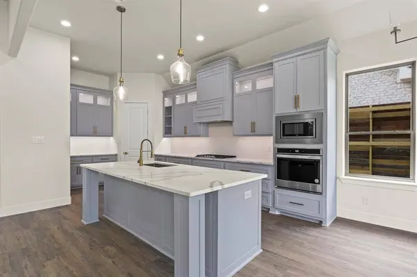 253 Kathryns Ct, Mount Pleasant, TX 75455