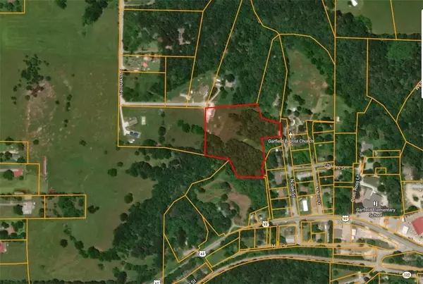 Tall Oaks Ln, Garfield, AR 72732