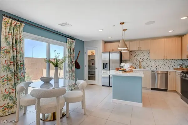 137 Barringswell Avenue, Henderson, NV 89011