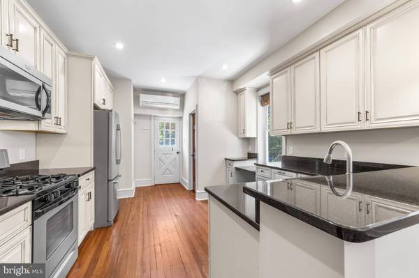 164 LAWNSIDE AVE, Collingswood, NJ 08108