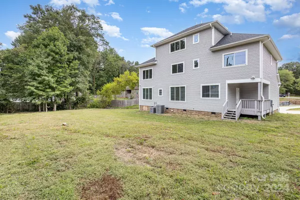 4331 Rolling Acres RD #8, Charlotte, NC 28213