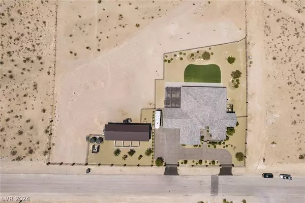 11320 W Torino Avenue, Las Vegas, NV 89161