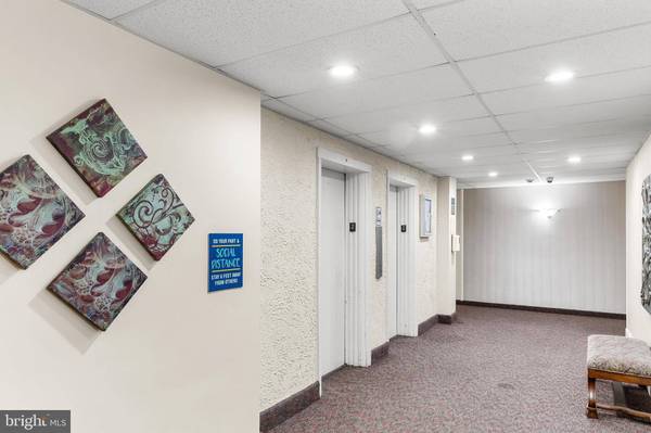 211 CHESTNUT PL, Cherry Hill, NJ 08002