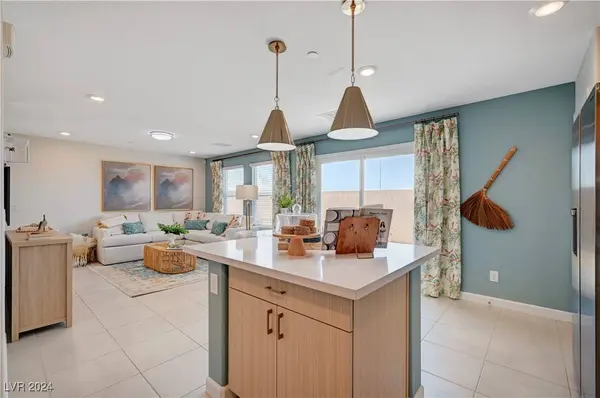 137 Barringswell Avenue, Henderson, NV 89011