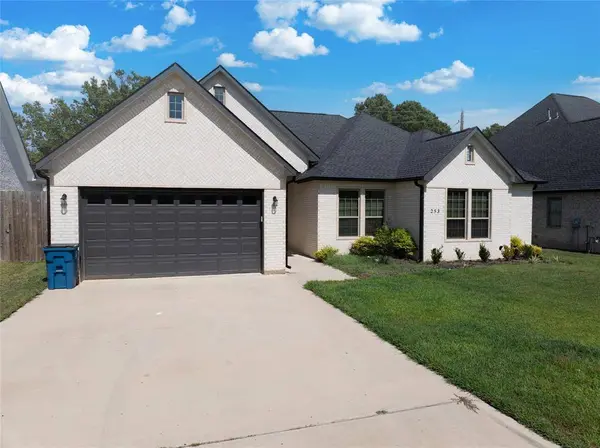 253 Kathryns Ct, Mount Pleasant, TX 75455