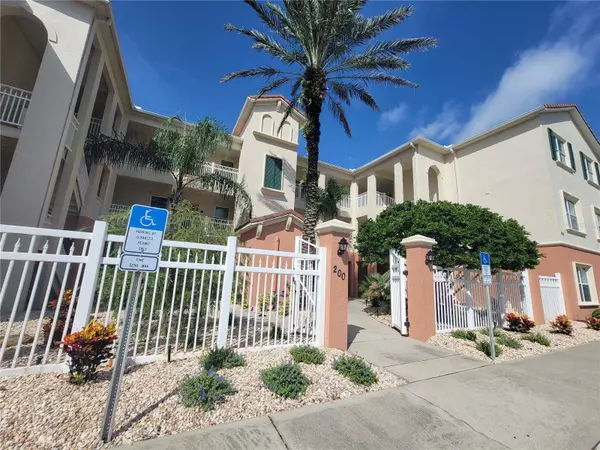 200 MARINA BAY DR #201, Flagler Beach, FL 32136