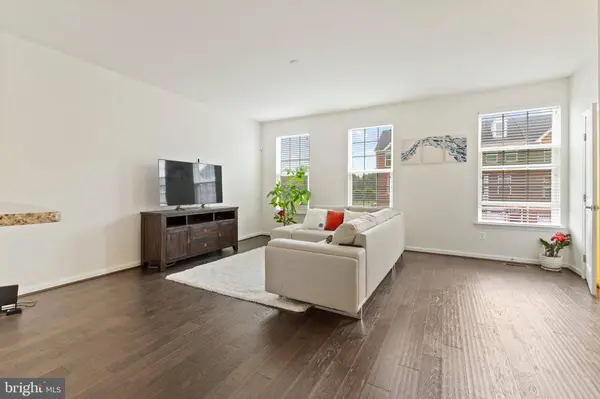 41914 BECKETT FARMS TER, Aldie, VA 20105