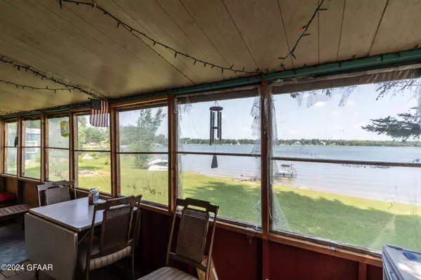 19104 S UNION DR, Erskine, MN 56535