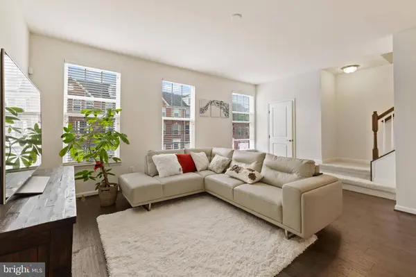 41914 BECKETT FARMS TER, Aldie, VA 20105