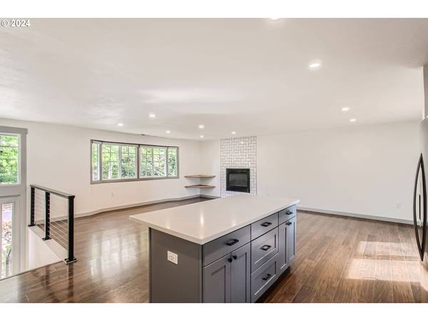 6625 SW DALE AVE, Beaverton, OR 97008