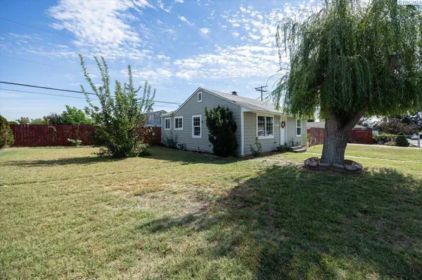 1304 Heffron, Sunnyside, WA 98944