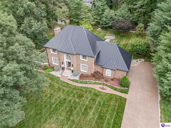 418 Red Bud Drive, Elizabethtown, KY 42701