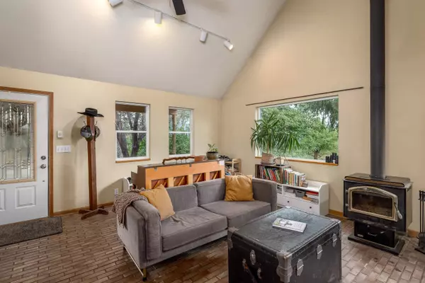 8427 W Jensen Rd, Cheney, WA 99004