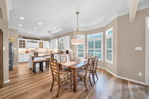 2100 Country Club RD, Brenham, TX 77833