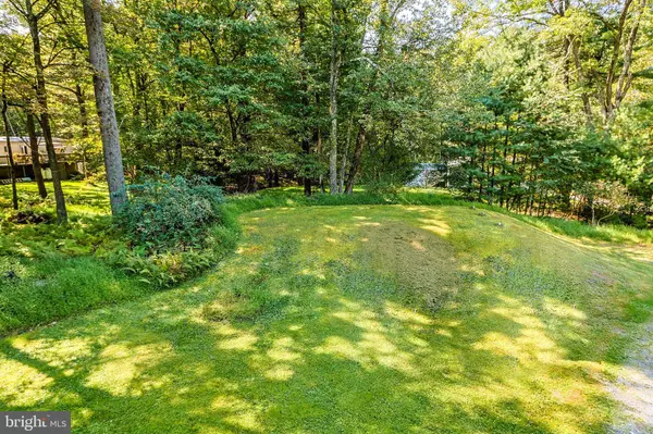 109 TALL BEECH LN, Saylorsburg, PA 18353