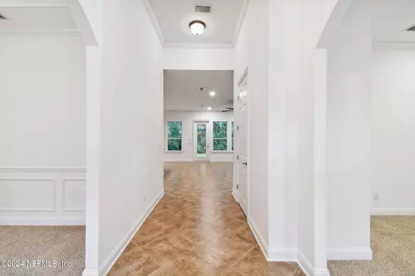 912 ALAMEDA LN, St Johns, FL 32259