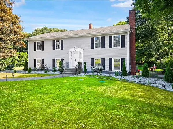 35 Hines Farm RD, Cranston, RI 02921