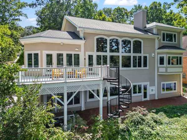 228 Rima LNDG, Denton, NC 27239