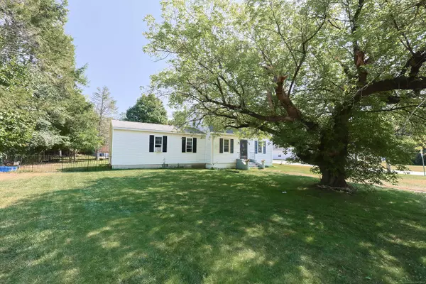 870 North Main Street, Killingly, CT 06239