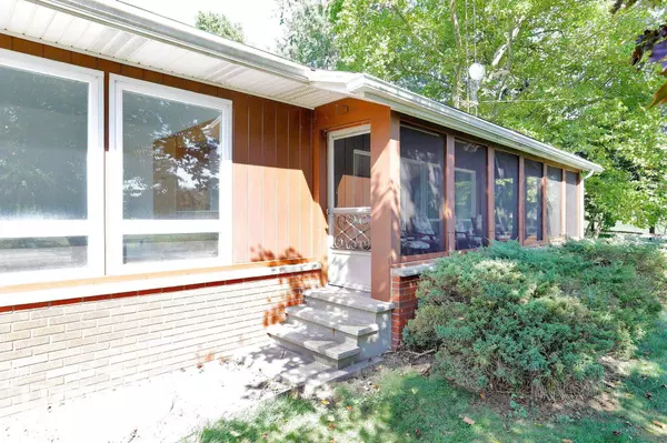 8102 Britton Road, Perry, MI 48872