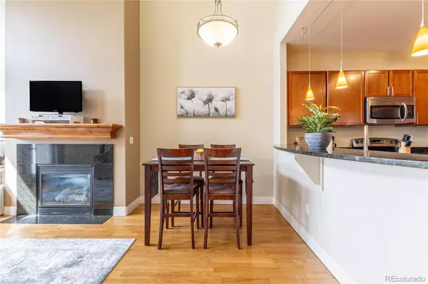 9019 E Panorama CIR #D419, Englewood, CO 80112