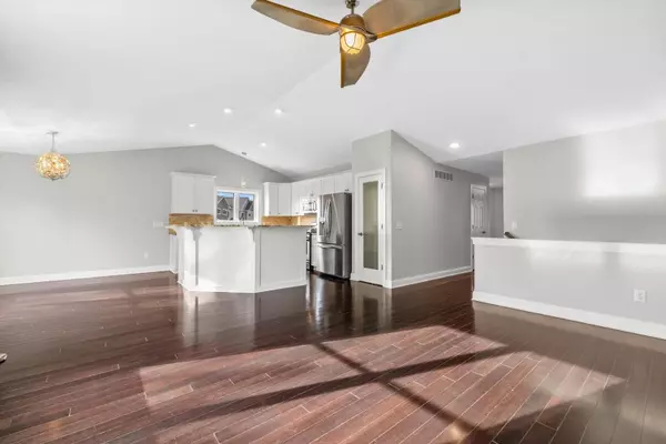 505 Manning Way, Lake Geneva, WI 53147