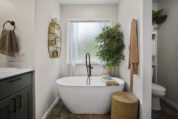 17426 NE Basswood Road, Hosford, FL 32334