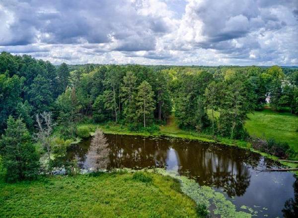 14 Lawsons Drive, Clarksville, VA 23927