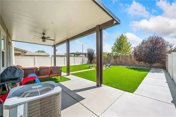 115 Muir Woods RD, Perris, CA 92570