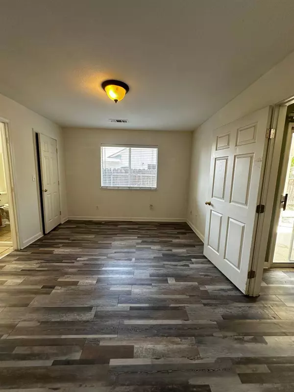 12948 Main ST, Waterford, CA 95386