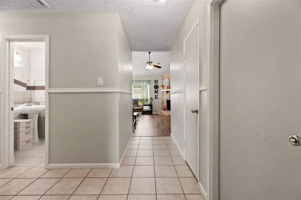 508 Dawn DR, League City, TX 77573