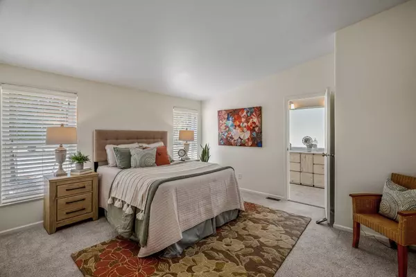 4210 Alabama AVE, Los Alamos, NM 87544