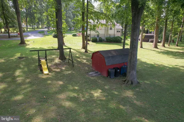 62 SUNLITE DR, Charles Town, WV 25414